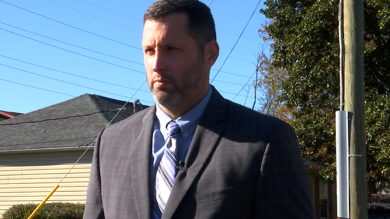 Police Ax Soling Knoxville Police gives update after man with ax shot by officers – WATE ...