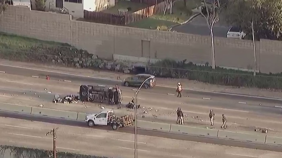 Deadly rollover crash impacts traffic on SR-94 west – FOX 5 San Diego ...