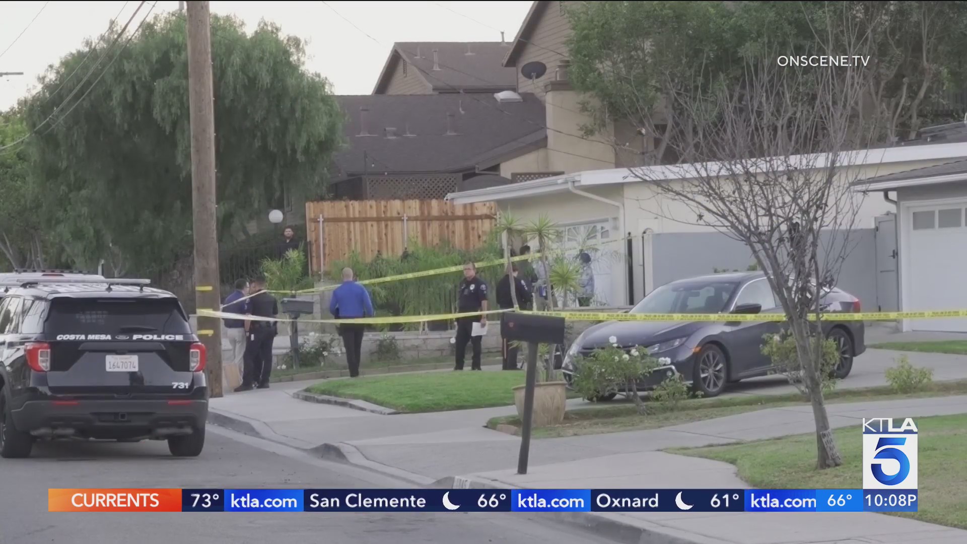 Man arrested after body found in Costa Mesa backyard – KTLA