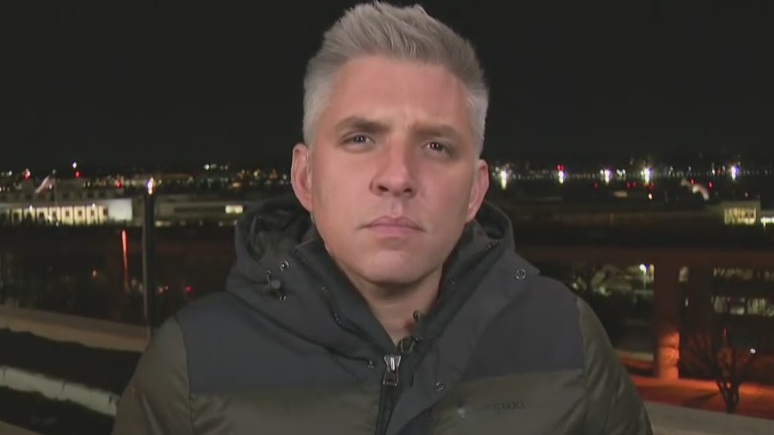 Investigators recover black boxes from plane in DC crash | Dan Abrams ...