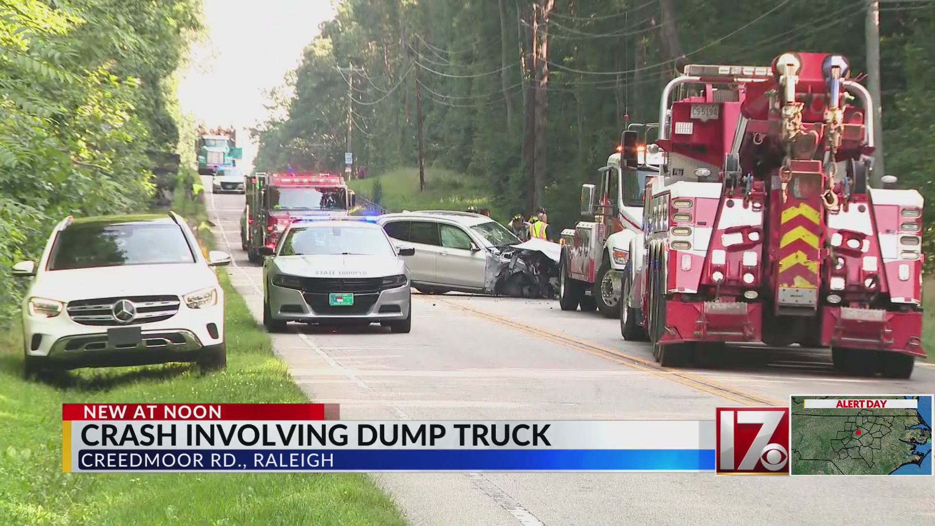 4 injured after head-on crash on Creedmoor Road in Raleigh – CBS17.com