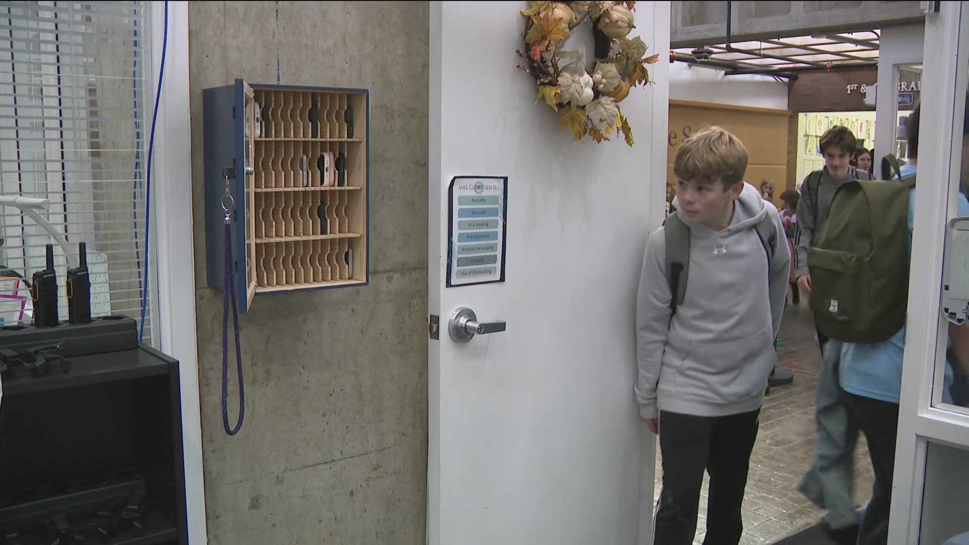 School leaders look at impact of governor’s statewide school cell phone ...