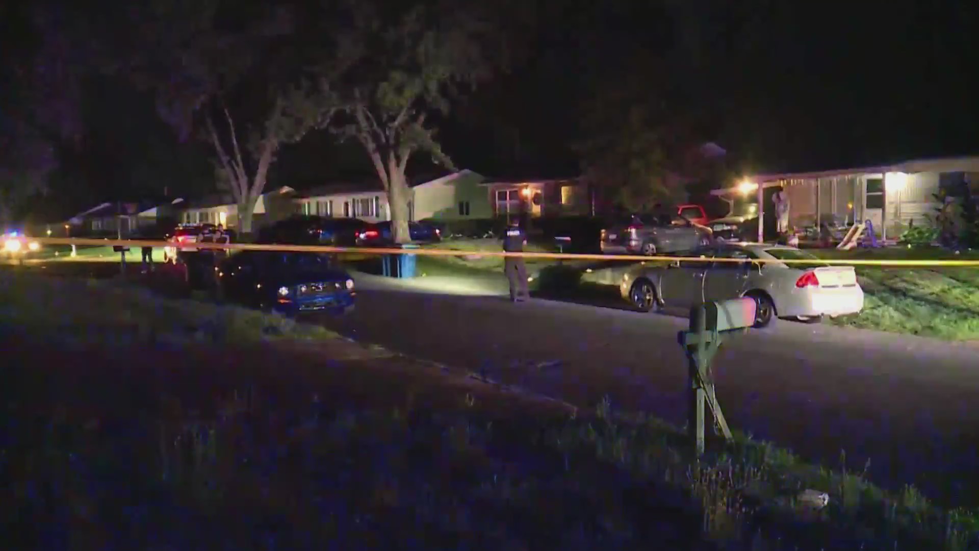 Community calls for end to violence as teen shot, in critical condition ...