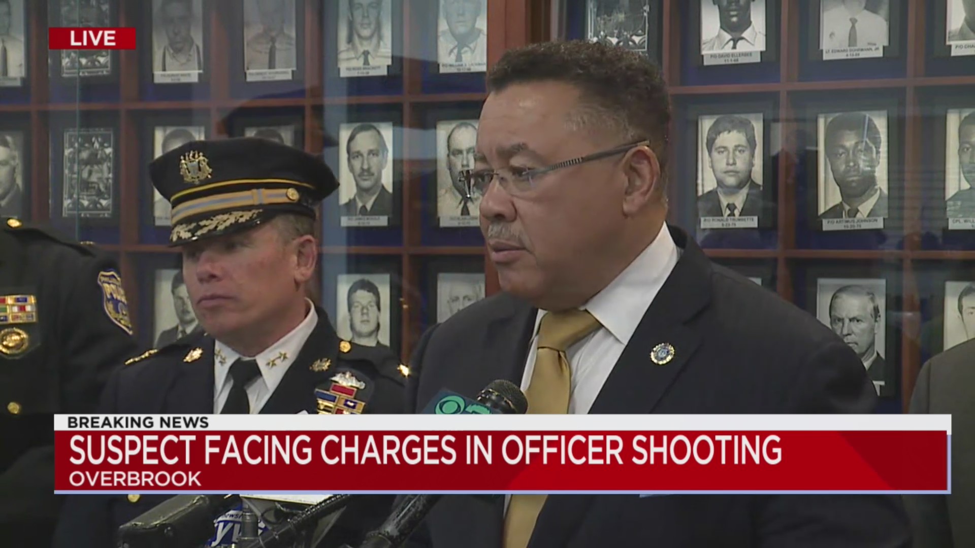 Philadelphia Police officer shot, suspect in custody – PHL17.com