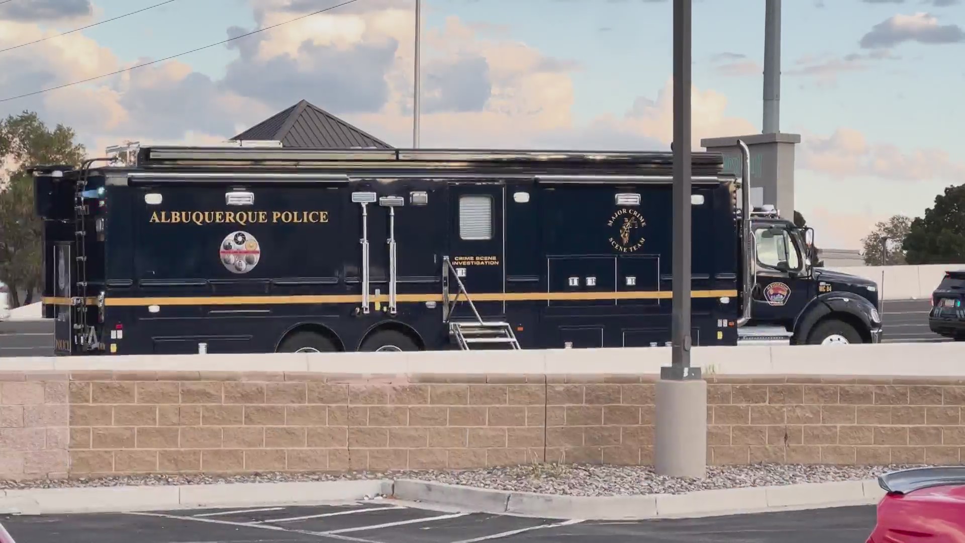 Homicide Unit investigating scene in NW Albuquerque – KRQE NEWS 13 ...