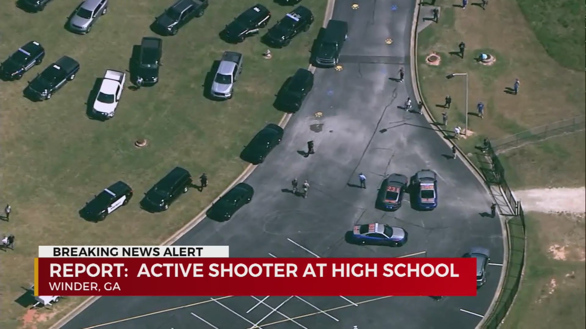 Police swarm high school after it’s placed on lockdown WKRN