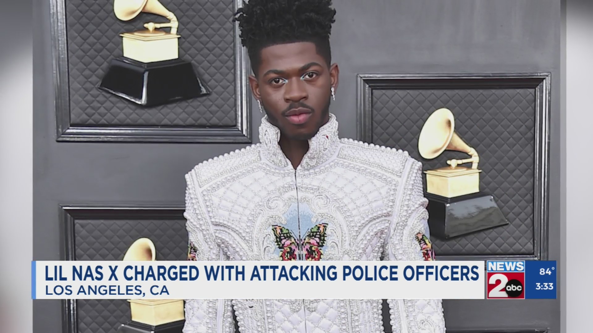 Lil Nas X charged with attacking police officers – WKRN News 2