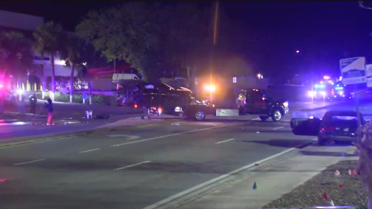Car chase crosses county lines; ends in fatal crash, deputies say – WFLA