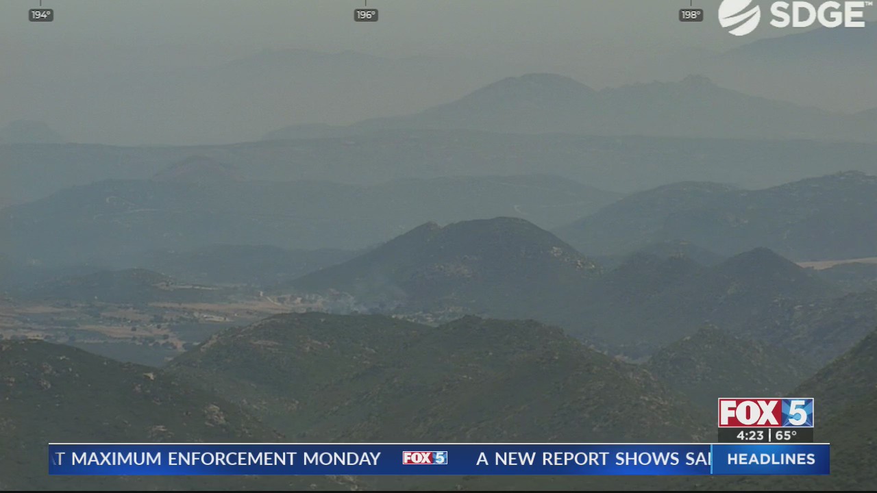 Brush fire breaks out near border – FOX 5 San Diego & KUSI News