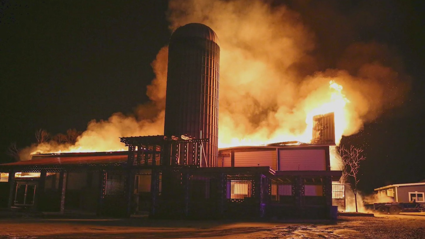 3 horses, pony killed in massive barn fire in Marengo on Christmas Eve ...