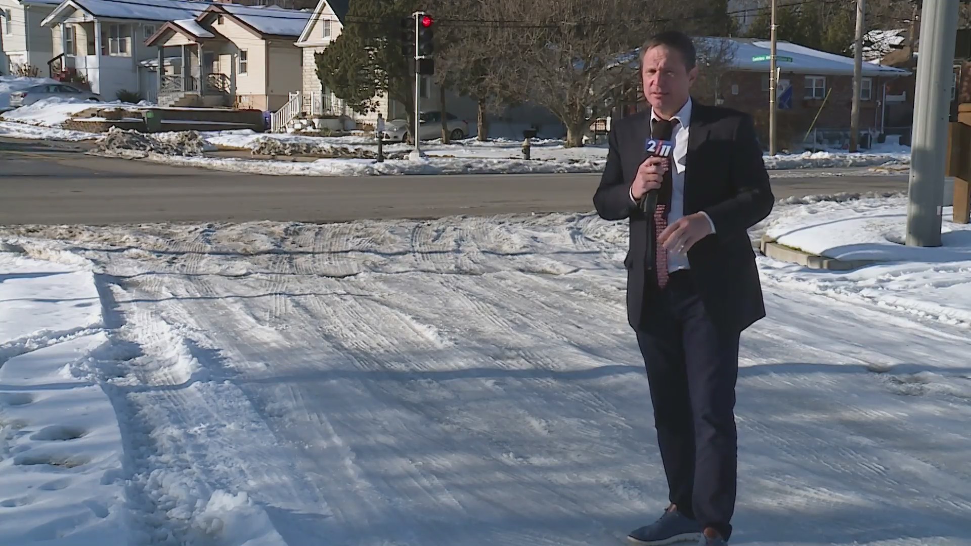 St. Louis criticized for neglecting side streets in winter storm – FOX 2