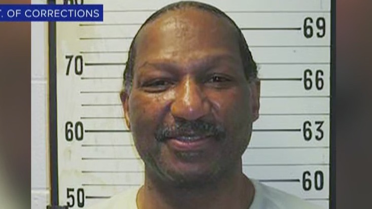 Death row inmate being executed with implanted defibrillator on is ...