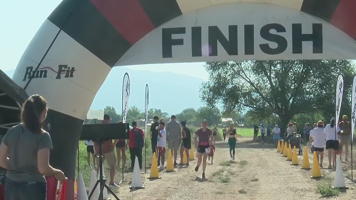 New Mexicans participate in 20th annual Chips and Salsa Run KRQE NEWS
