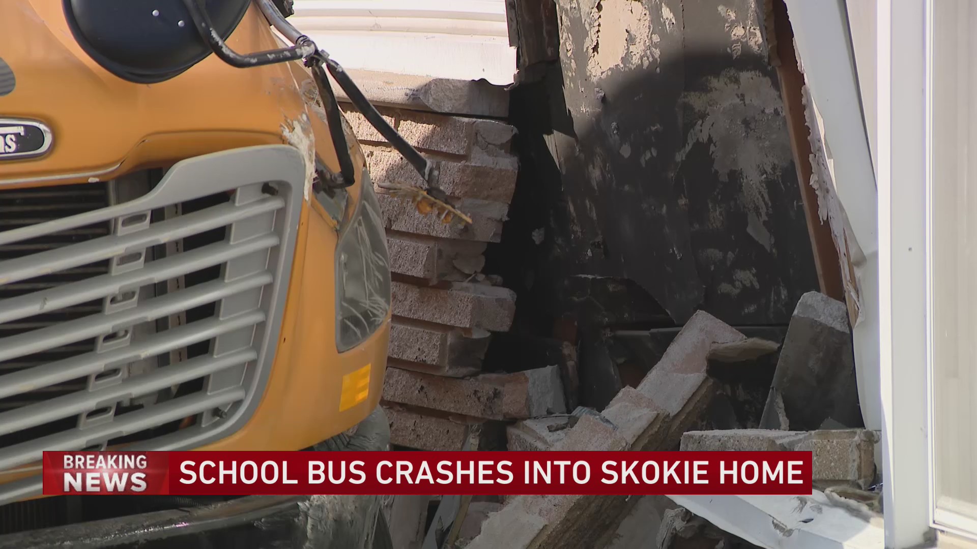 3 hospitalized after bus crashes into Skokie home – WGN-TV
