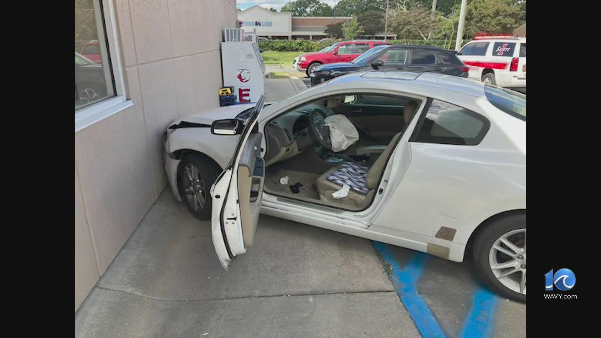 Car slams into Suffolk convenience store, employee and driver injured ...