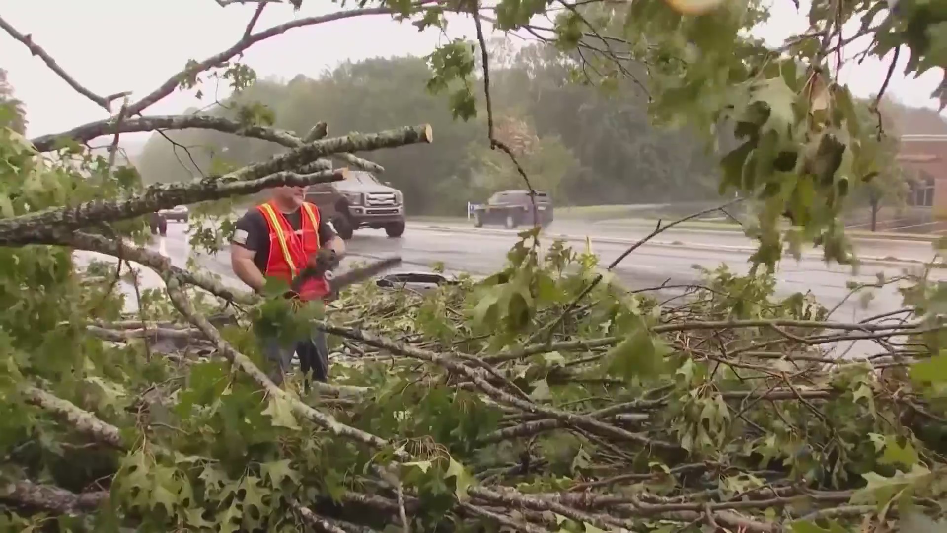 Illinois volunteers head to Southeast to assist in storm relief efforts