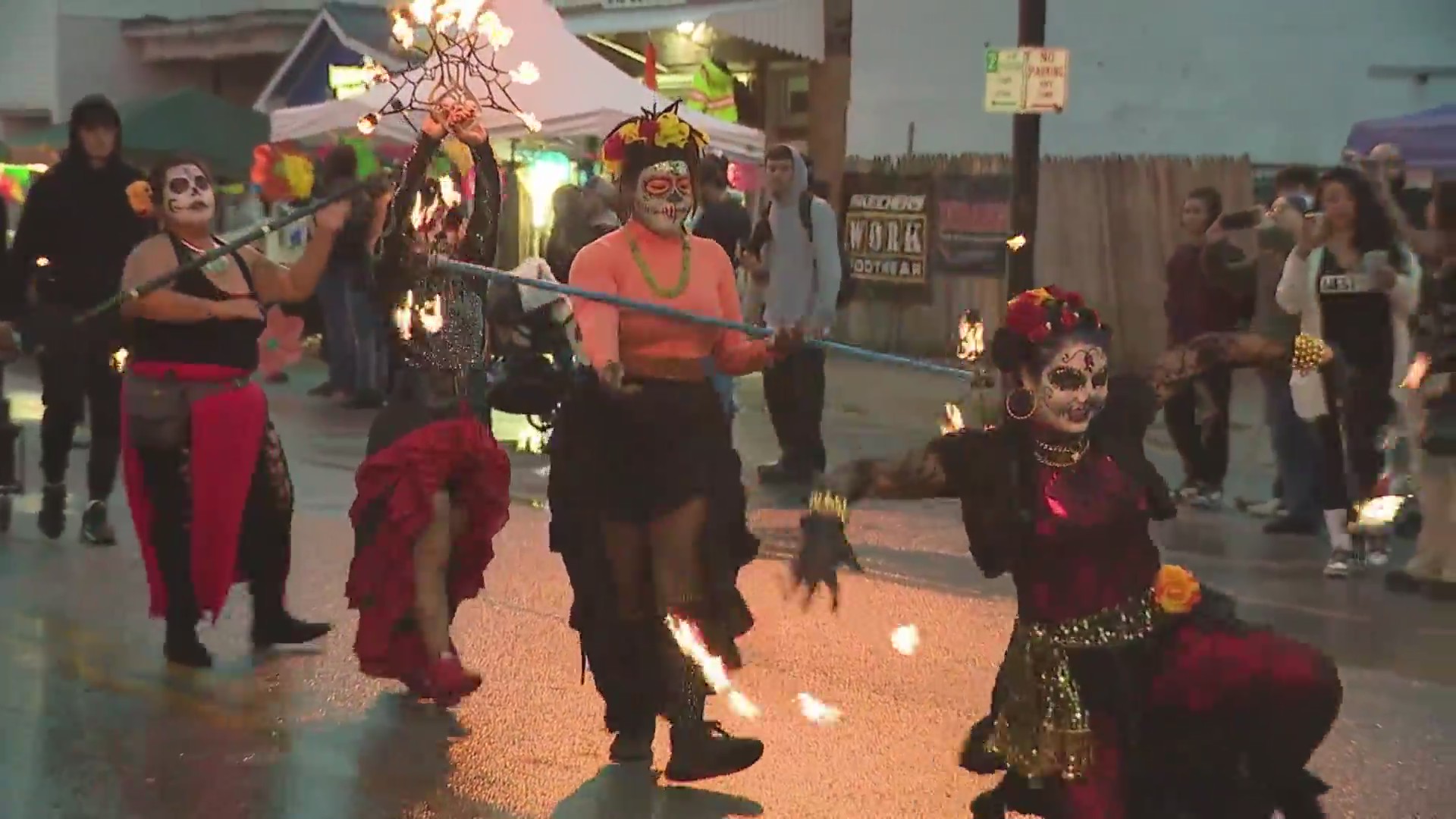 Dia De Los Muertos parade in KCK celebrates lost loved ones FOX 4