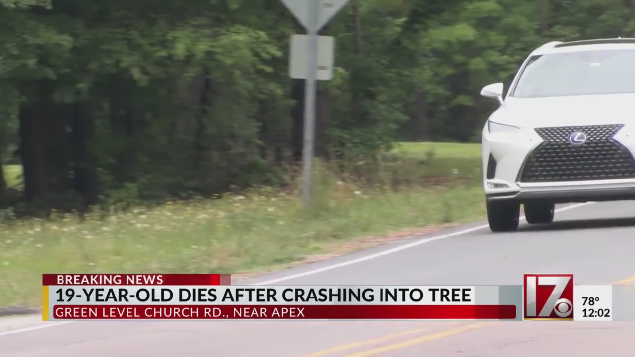 19-year-old dies after crashing into tree in Apex – CBS17.com