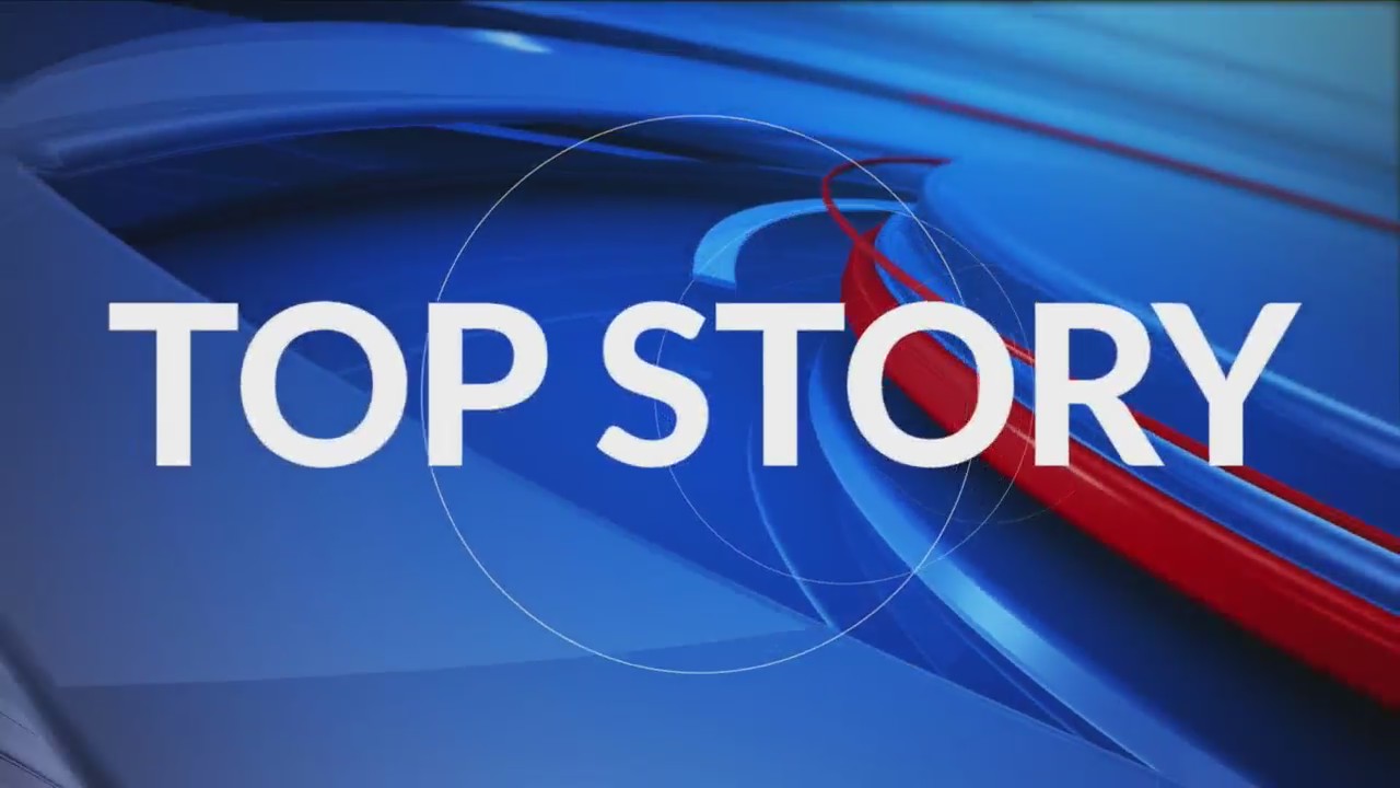 100 people take citizenship oath in Peoria naturalization ceremony