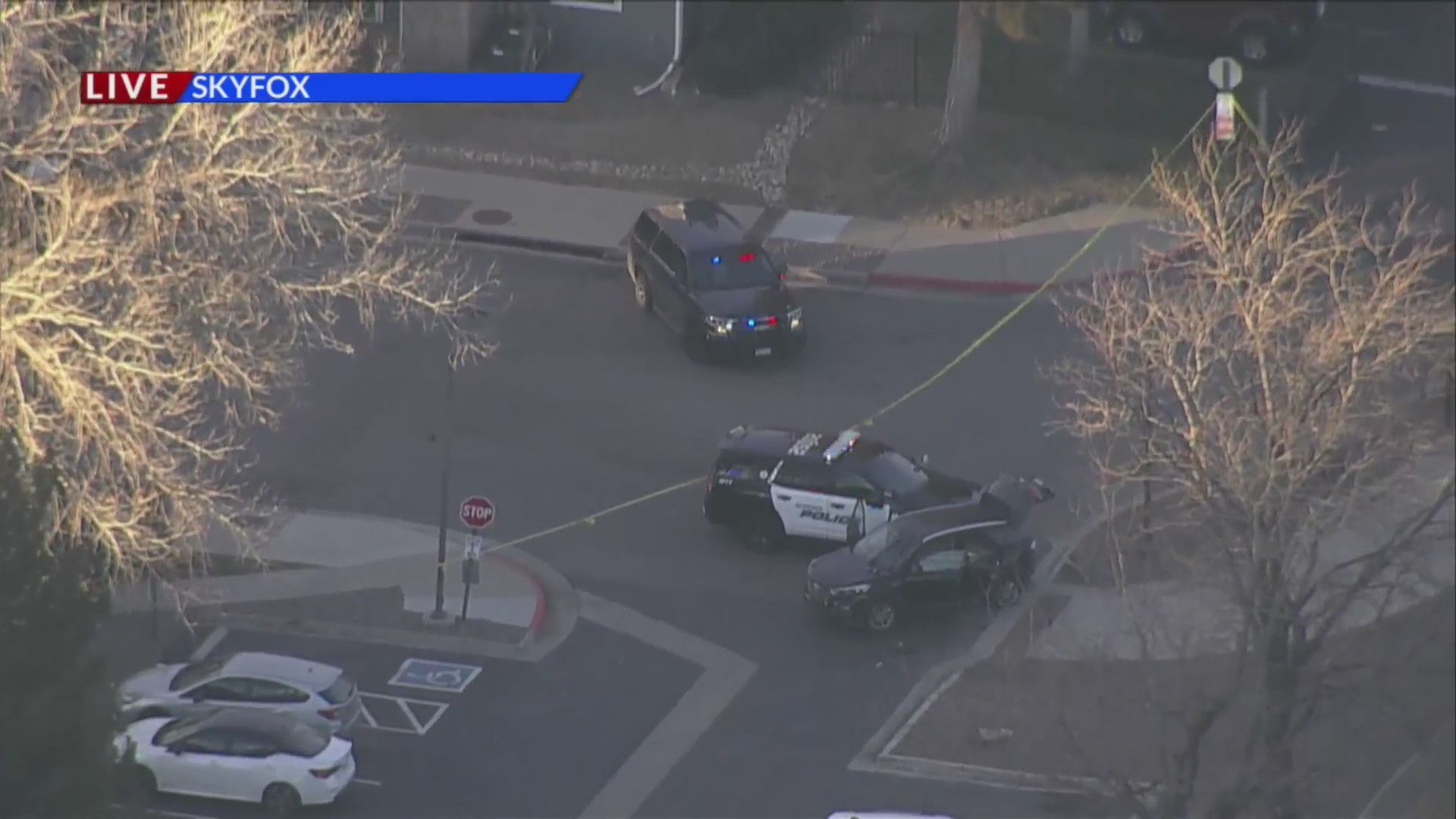 Panera Bread robbery leads to police chase in Aurora – FOX31 Denver