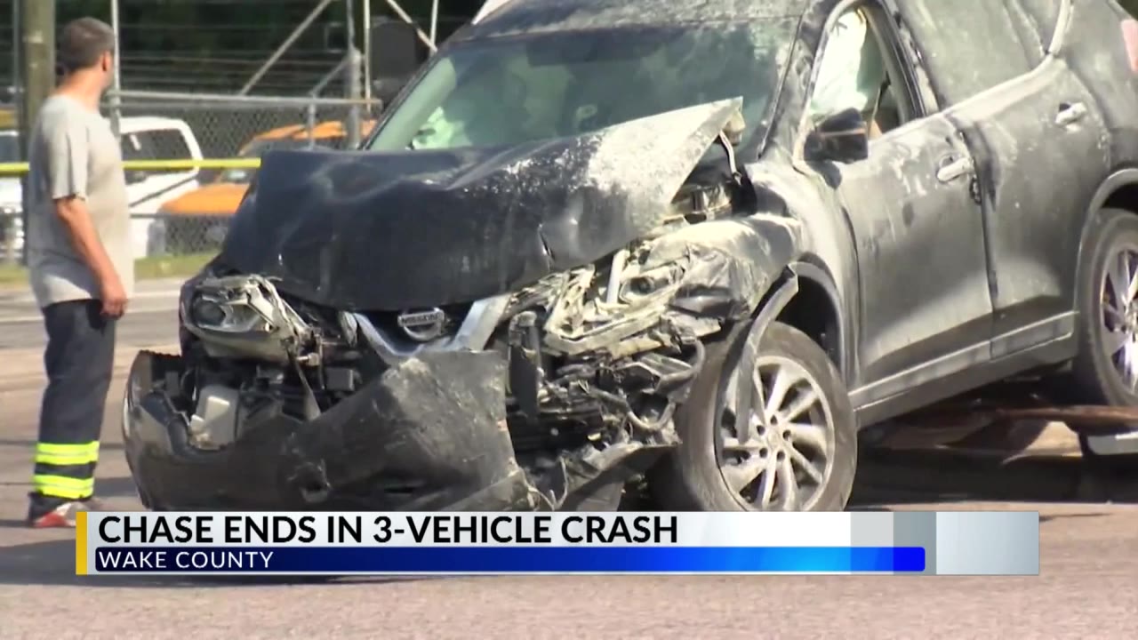 Johnston Co. chase ends in Wake Co. crash – CBS17.com