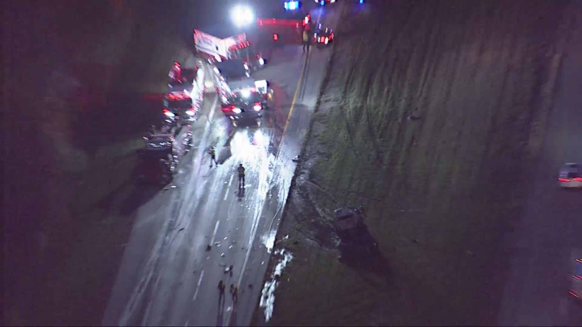 SkyFOX over crash on I-90 – Fox 8 Cleveland WJW