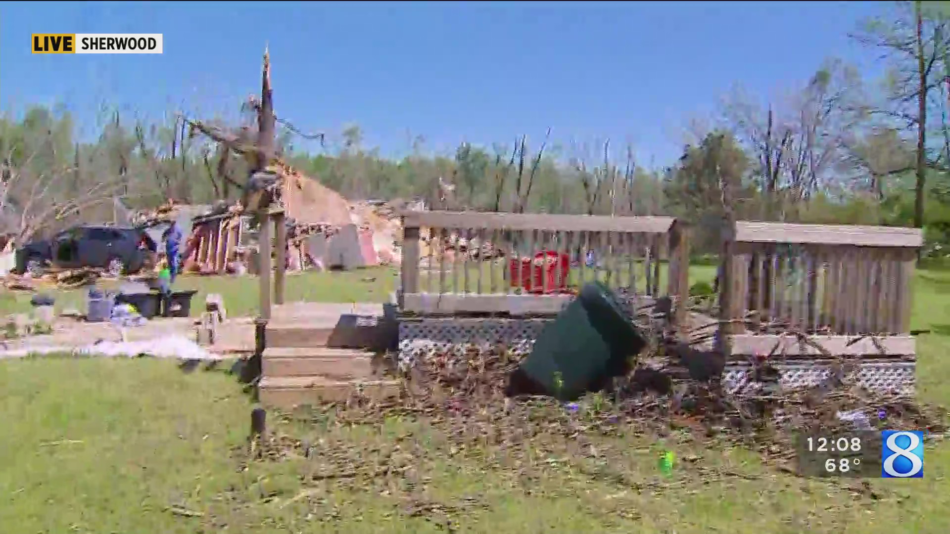 Cleanup effort underway after apparent tornadoes in SW MI – WOODTV.com