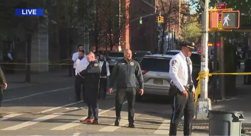 Child fatally struck by vehicle in Brooklyn: NYPD – PIX11