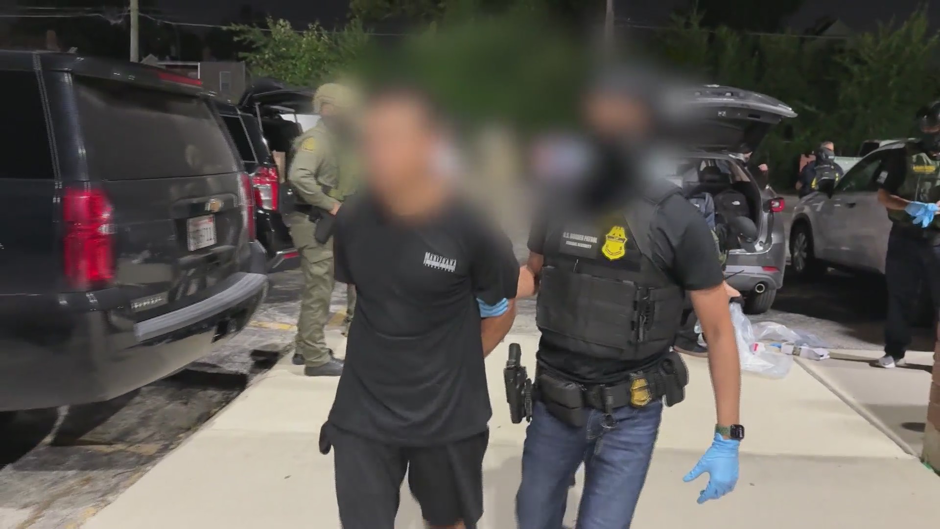 Inside South Side immigration raid – WGN-TV