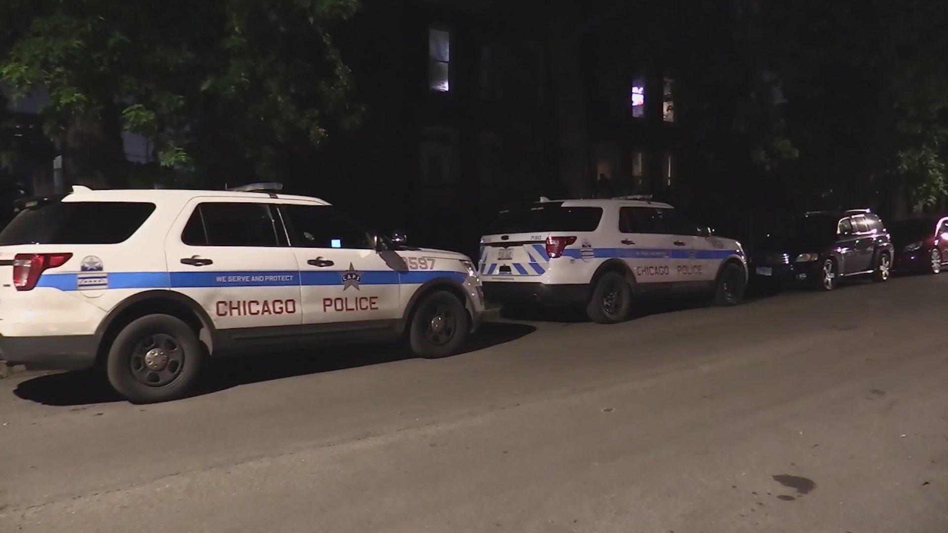 Toddler injured after finding gun in West Side home, Chicago police say ...