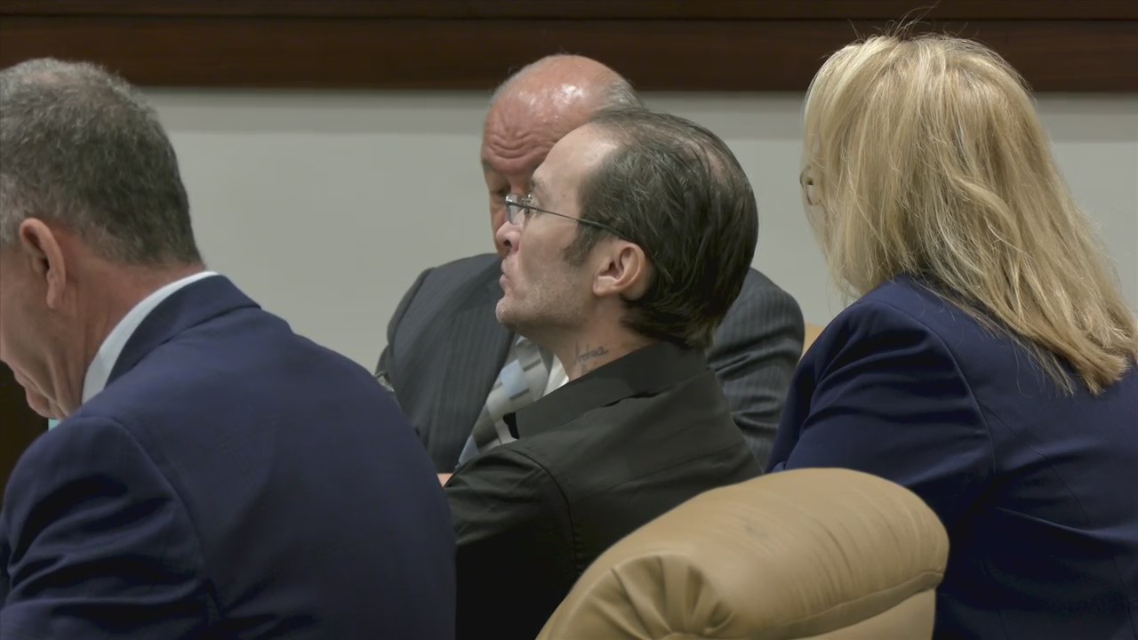 Cop killer is being resentenced 19 years after his crime